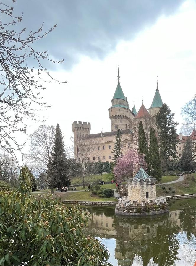 Apartman S Vyhliadkou Bojnice Bagian luar foto